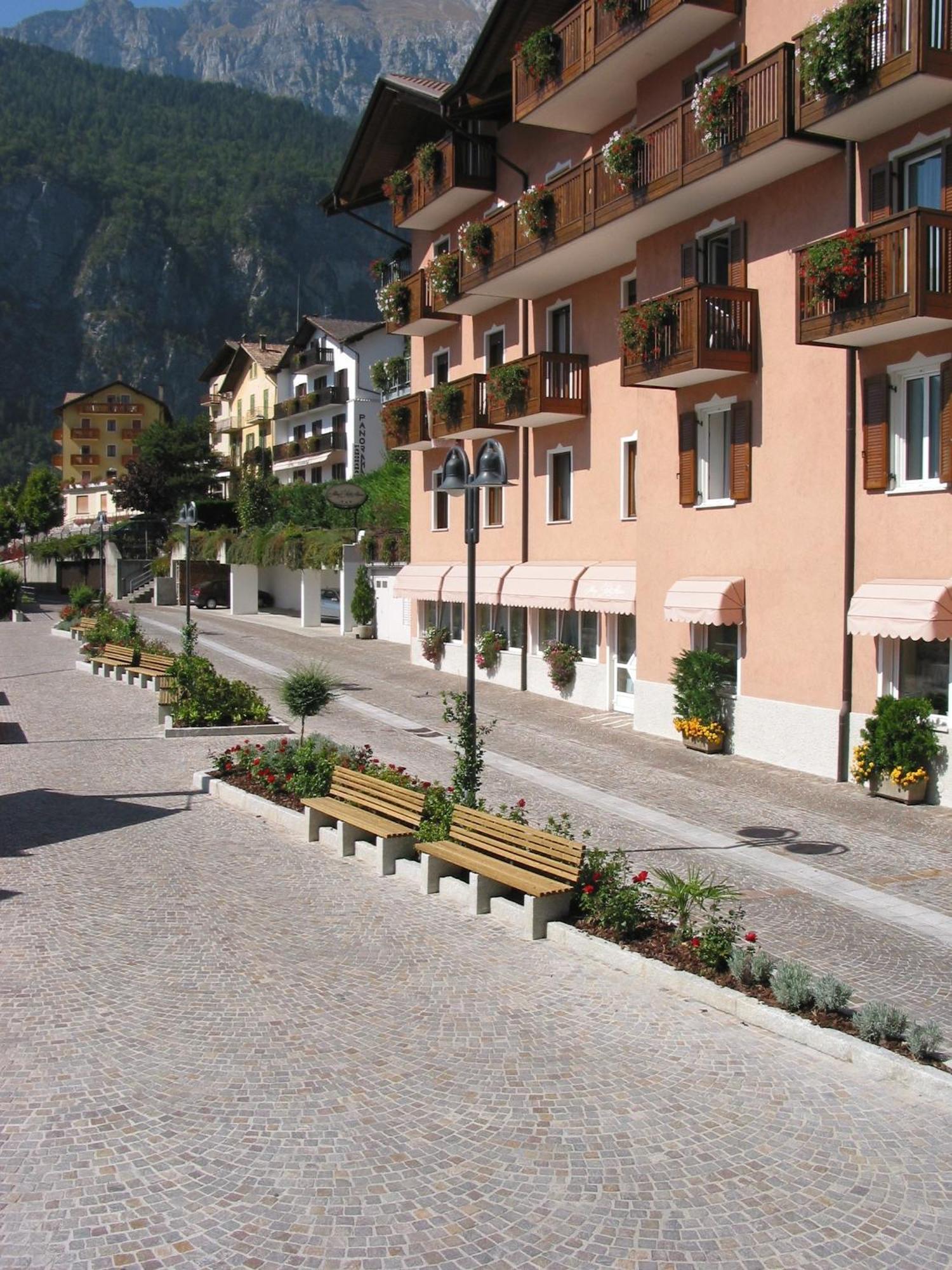 Albergo Stella Alpina Молвена Екстериор снимка