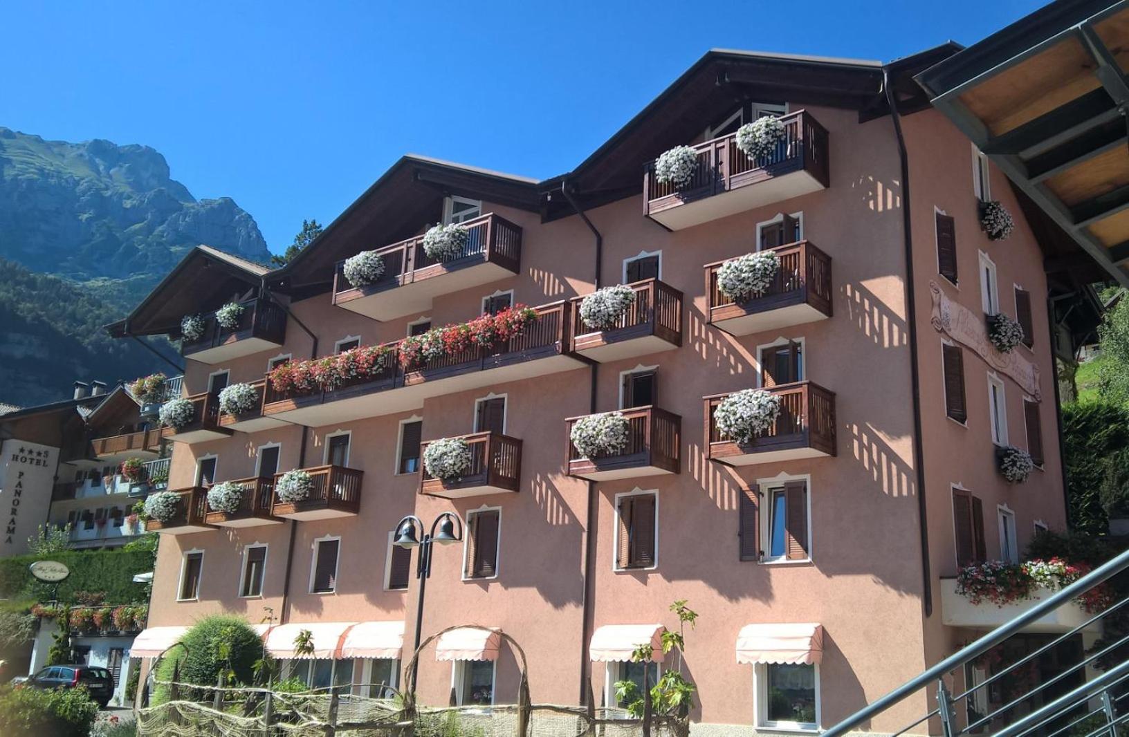 Albergo Stella Alpina Молвена Екстериор снимка