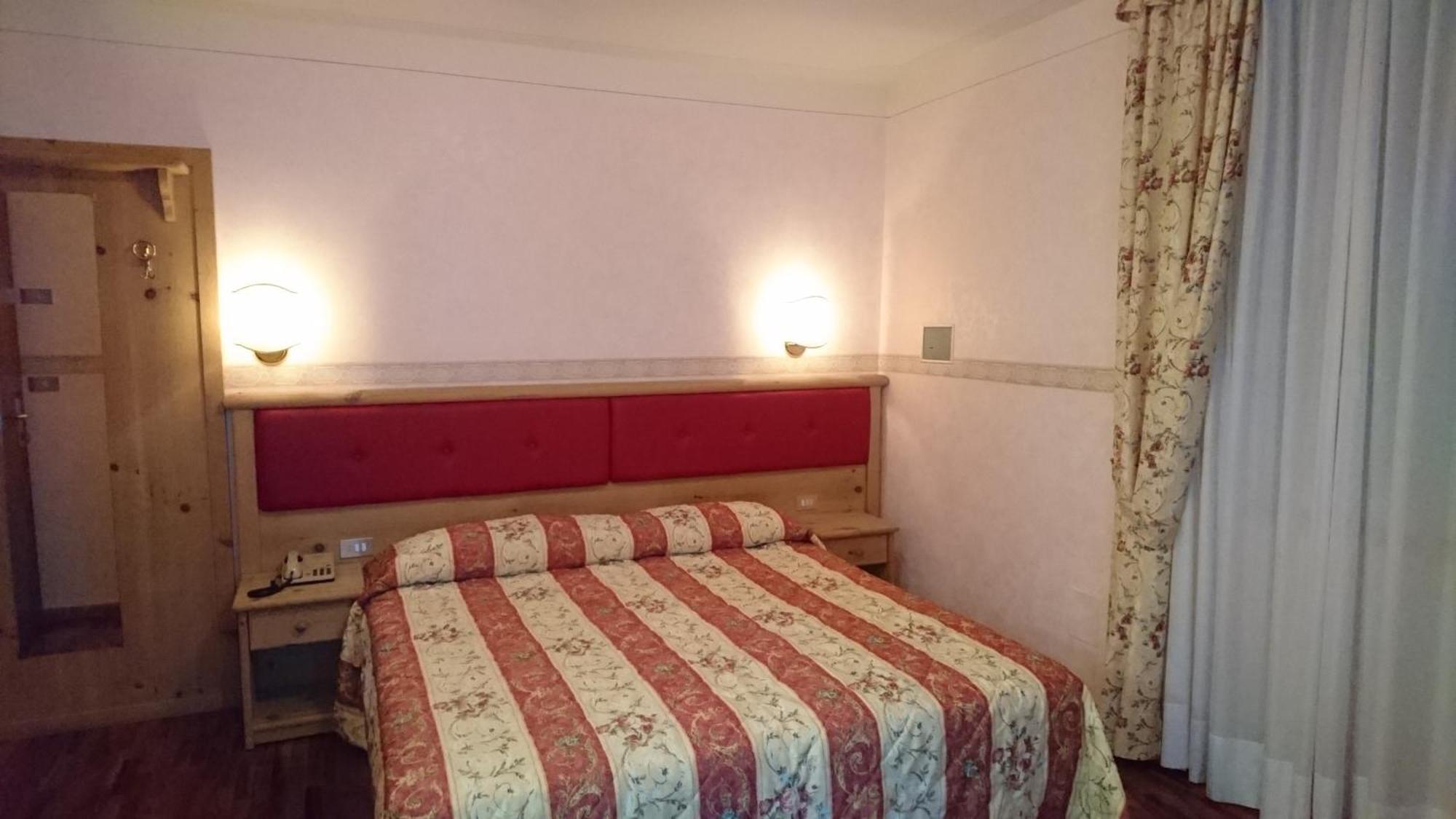 Albergo Stella Alpina Молвена Екстериор снимка